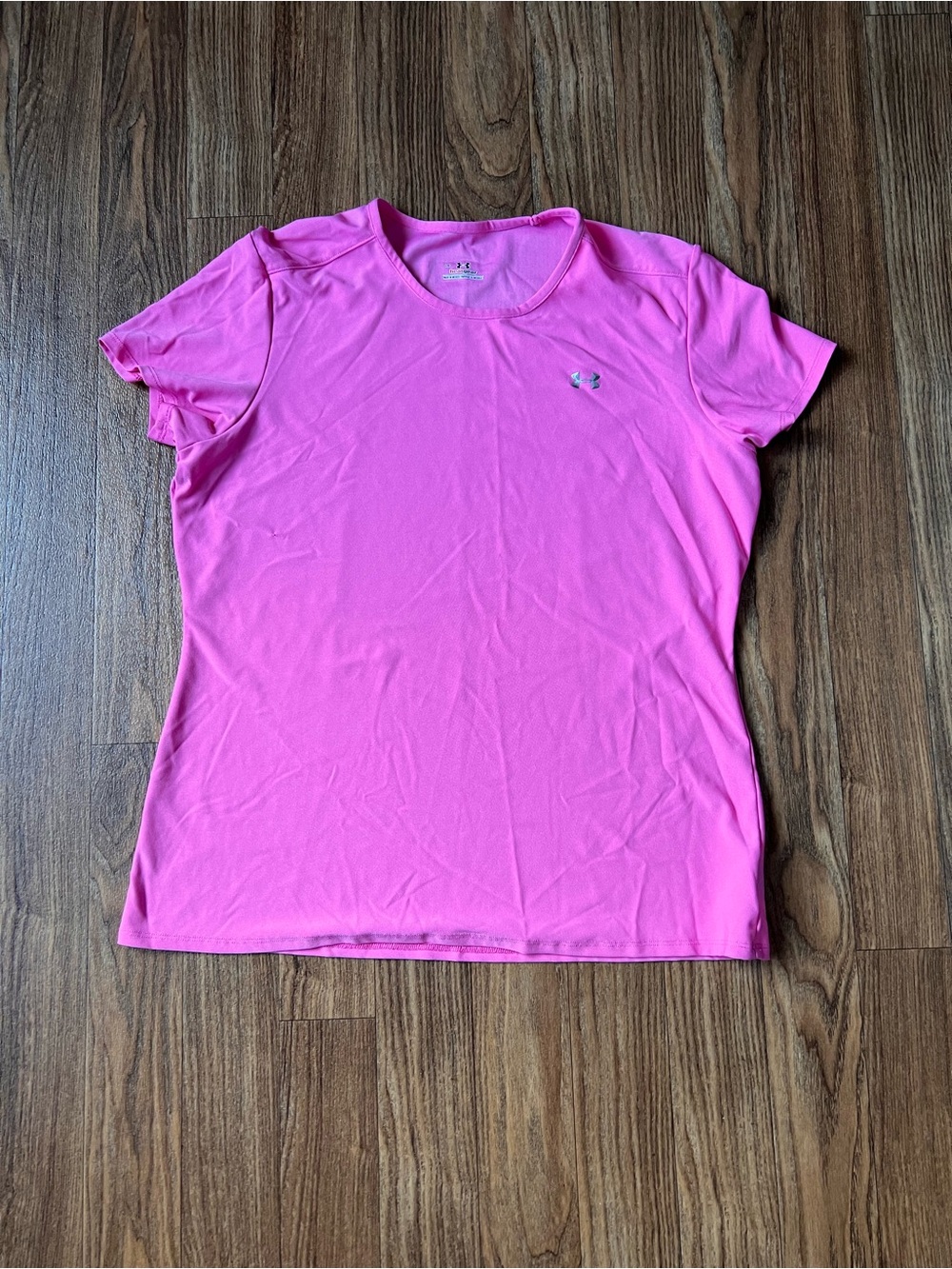 Under Armour Women's Heatgear Pink Short Sleeve Athletic Tee